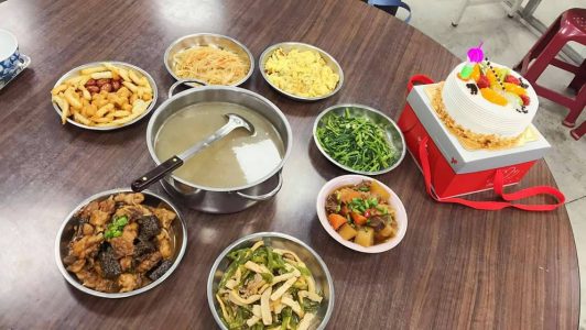 公司大廚們烹調出的美食